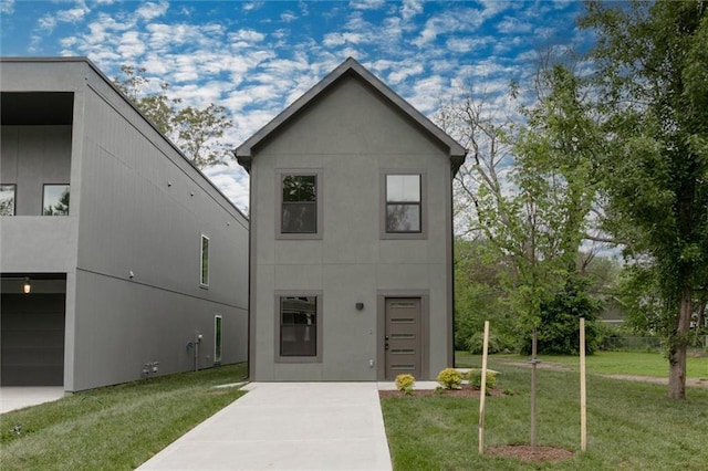 3320 Tracy Ave, Kansas City, MO 64109 - photo 1