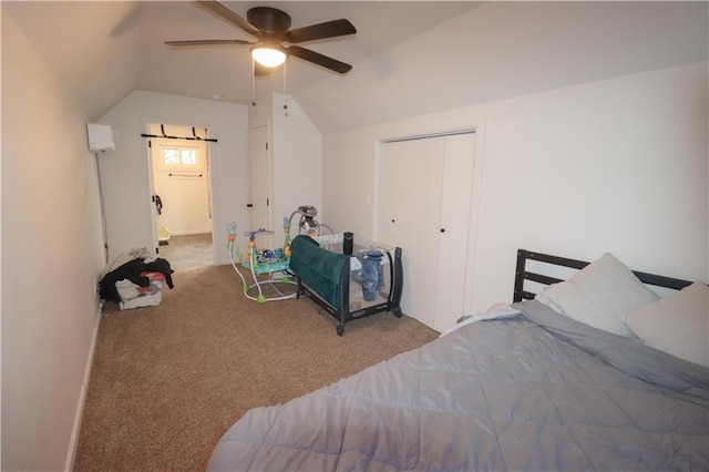 bedroom featuring carpet floors, lofted ceiling, and a ceiling fan