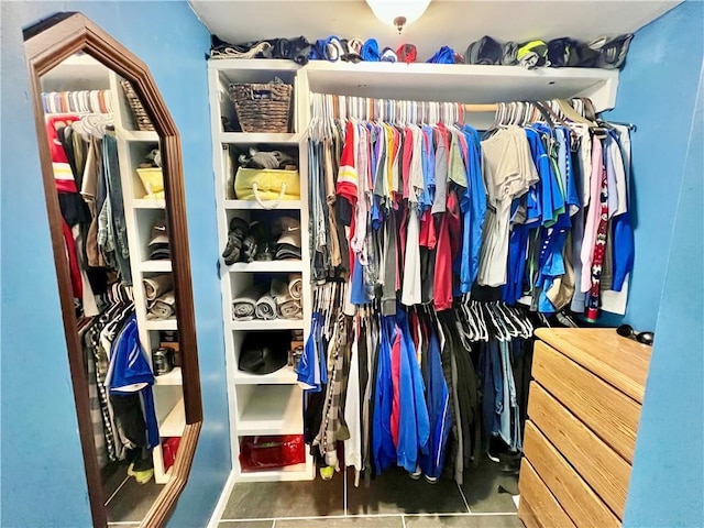 view of walk in closet