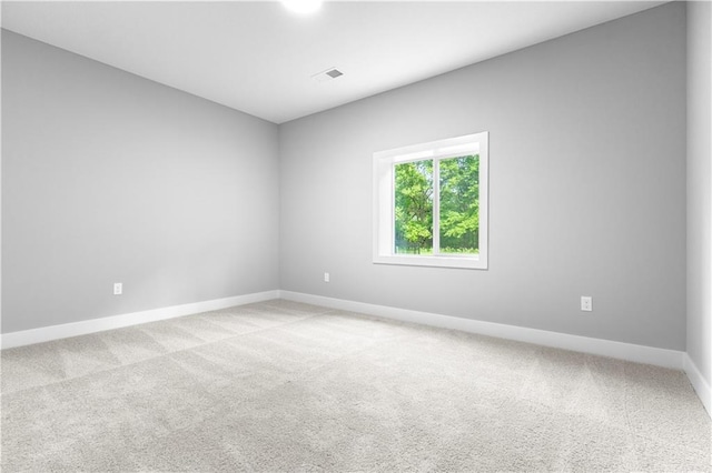 17147 S Heatherwood St, Olathe, KS 66062 - empty room featuring baseboards and light carpet