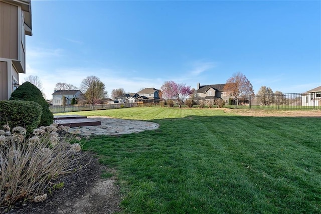 15498 Cedar Ln, Basehor, KS 66007 - fenced backyard featuring a residential view