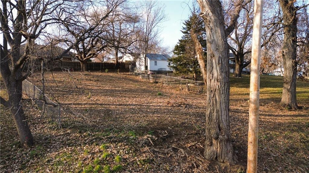 410 S Forest St, Independence, MO 64054