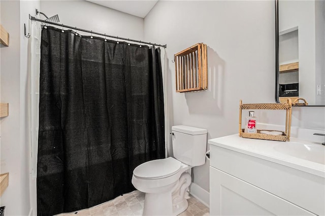 21143 W 189th Ct, Spring Hill, KS 66083 - bathroom featuring vanity and a shower with shower curtain