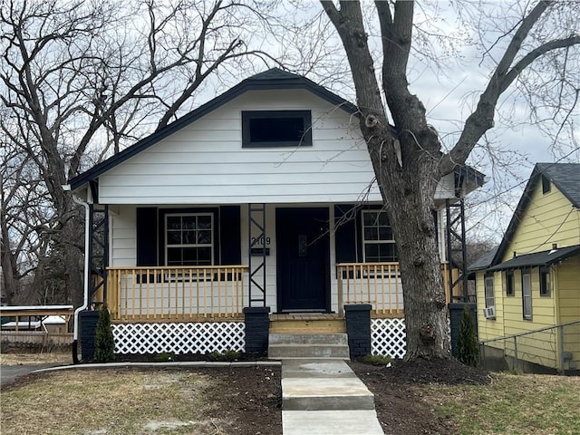 bungalow-style house with covered porch