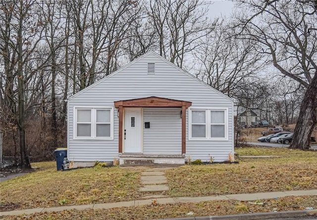 bungalow with entry steps