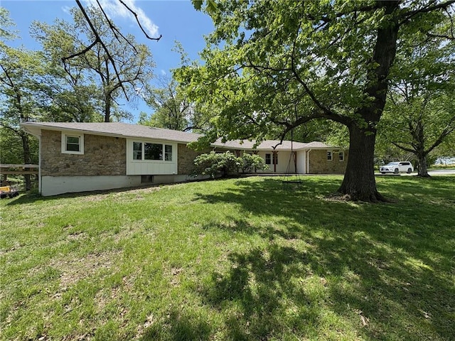 350 NW 71p Rd, Clinton, MO 64735 - view of yard featuring fence