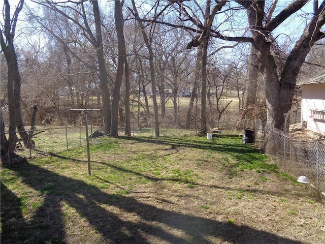 view of yard with fence