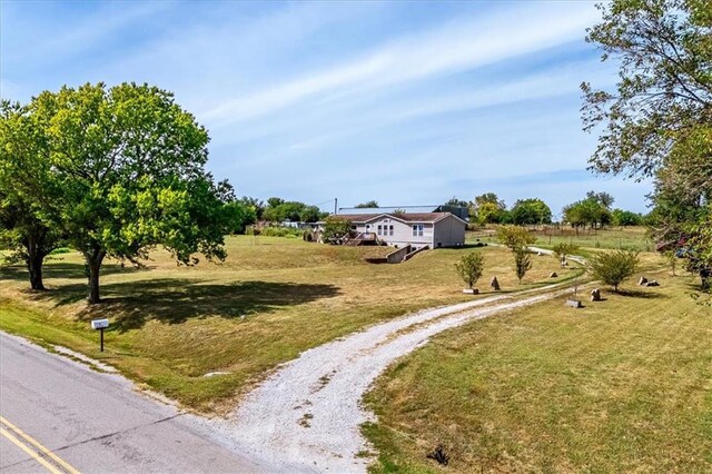 32314 W 335th St, Osawatomie, KS 66064 - view of green lawn