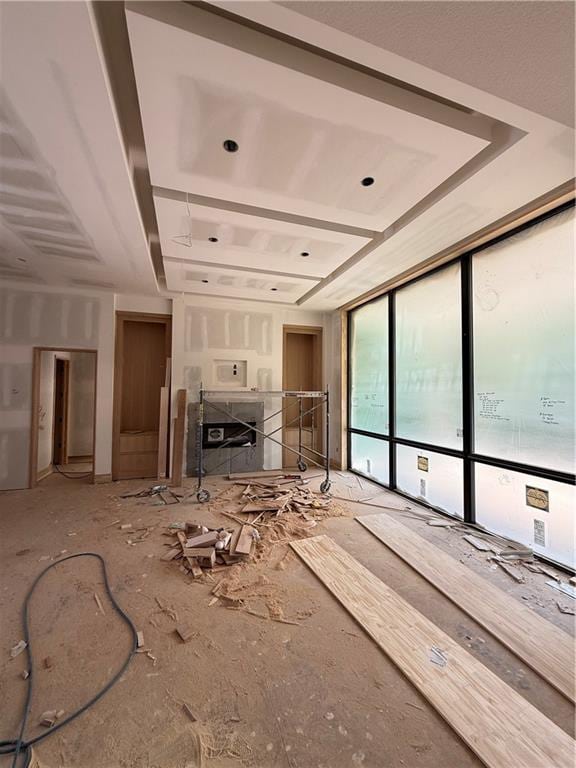7410 NW Pampas Ln, Parkville, MO 64152 - view of unfurnished living room