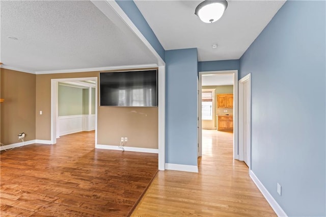 24987 W 150th Ct, Olathe, KS 66061 - interior space with baseboards and light wood-type flooring