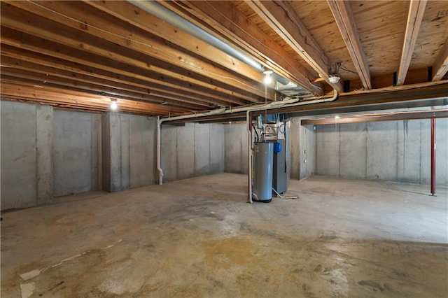 24987 W 150th Ct, Olathe, KS 66061 - unfinished below grade area featuring water heater