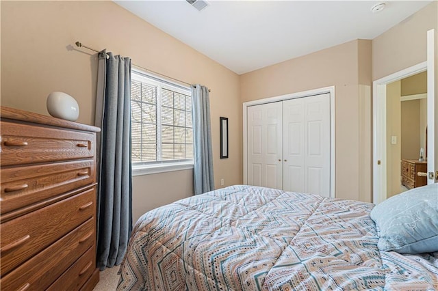 bedroom featuring a closet