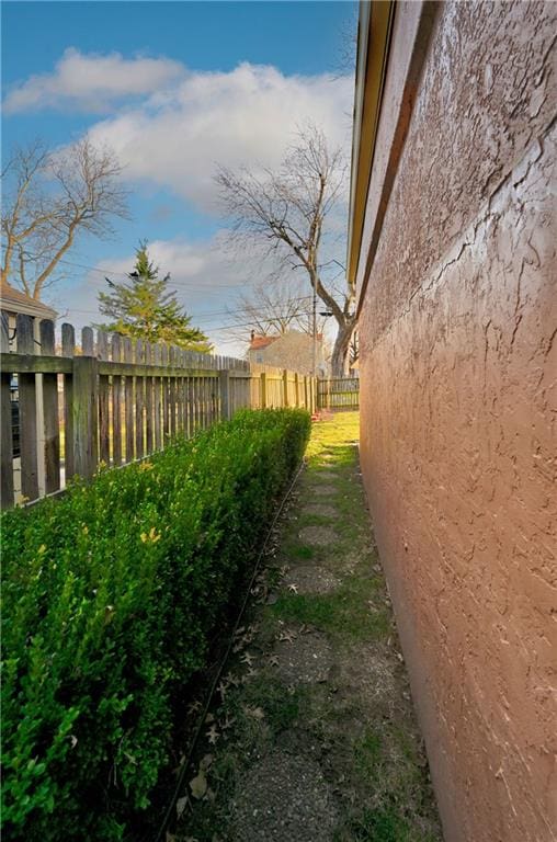 view of yard featuring fence