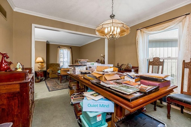 dining area with a notable chandelier, visible vents, carpet floors, and ornamental molding