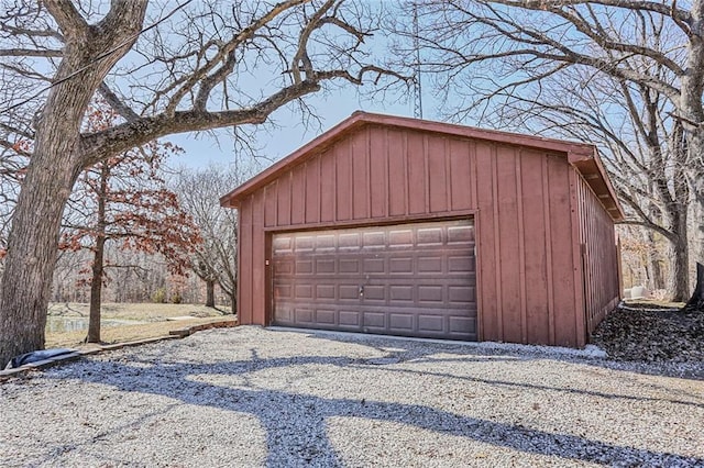 view of detached garage