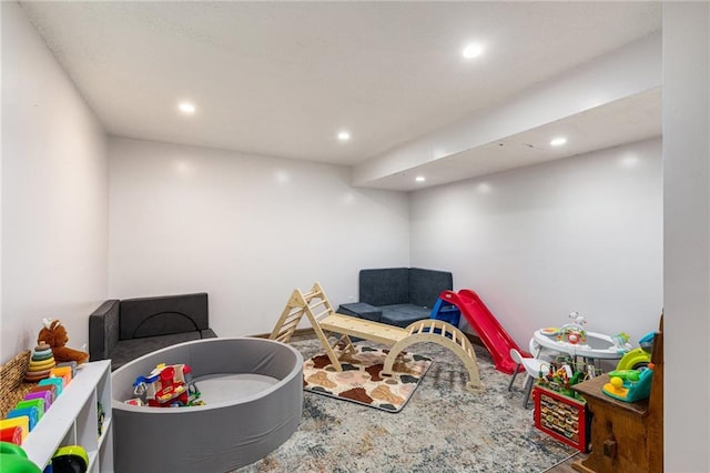 playroom with recessed lighting