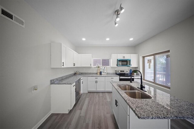 928 Tenny Ave, Kansas City, KS 66101 - photo 36