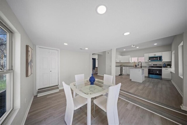 928 Tenny Ave, Kansas City, KS 66101 - photo 2