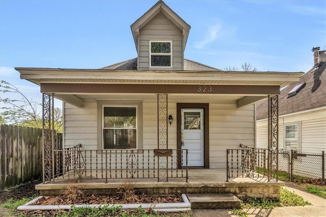 323 Lawndale Ave, Kansas City, MO 64123 - photo 1