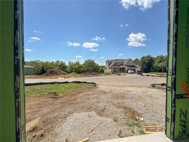 9927 Brockway St, Lenexa, KS 66220 - photo 4