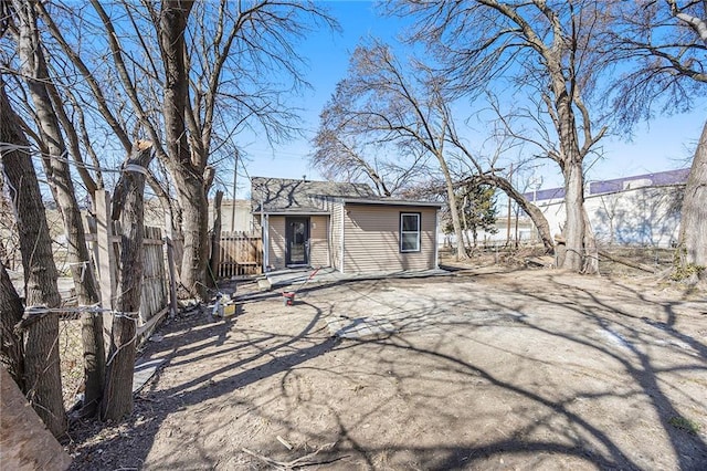 view of front of house with fence