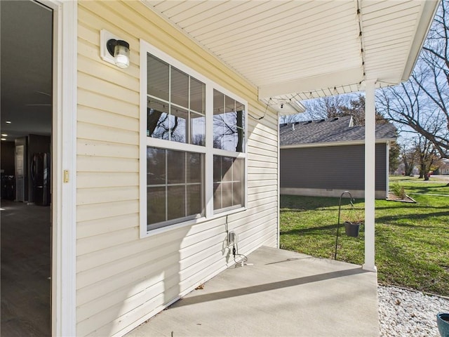 view of patio / terrace featuring covered porch