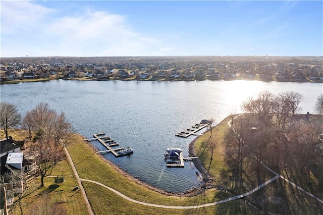 bird's eye view featuring a water view