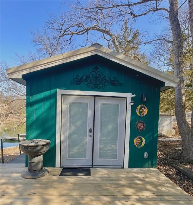 view of outbuilding with an outbuilding