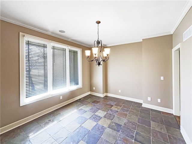 spare room featuring visible vents, baseboards, a chandelier, and crown molding