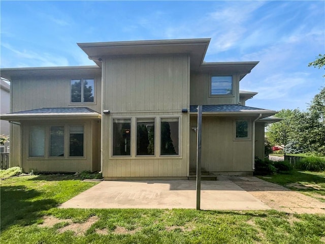 2300 Silver Spring Ln, Lees Summit, MO 64086 - rear view of property with a patio area and a yard