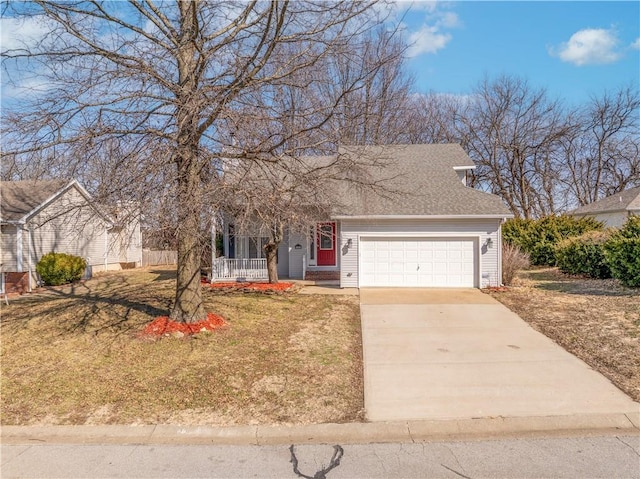 view of front of property featuring a front yard, an attached garage, covered porch, and driveway