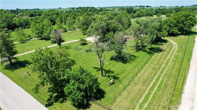 birds eye view of property featuring a rural view