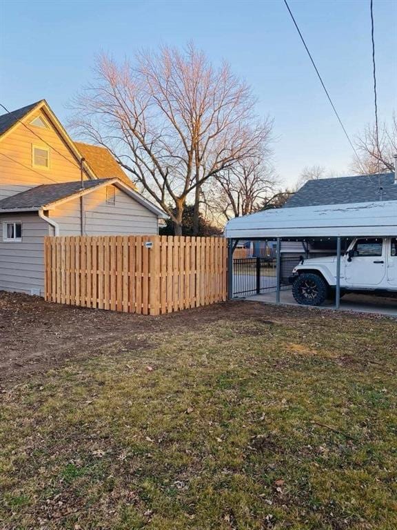 view of yard featuring fence