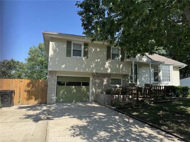 1616 Lee Ln, Pleasant Hill, MO 64080 - photo 2