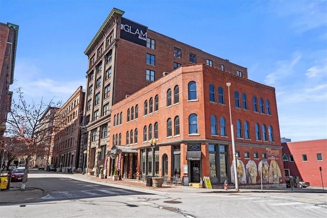 308 W 8th St Unit 414, Kansas City, MO 64105 - view of building exterior