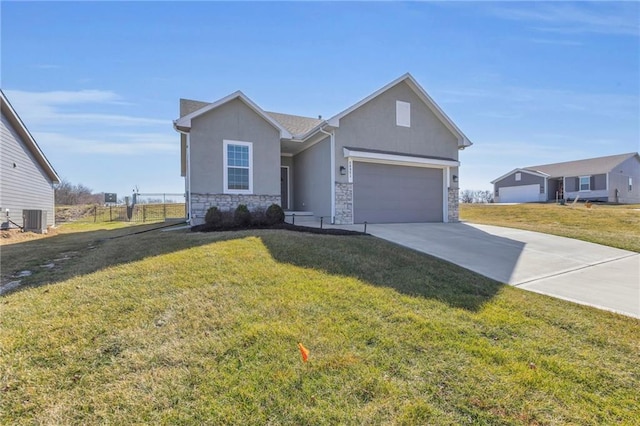 single story home featuring stucco siding, a front lawn, an attached garage, and driveway