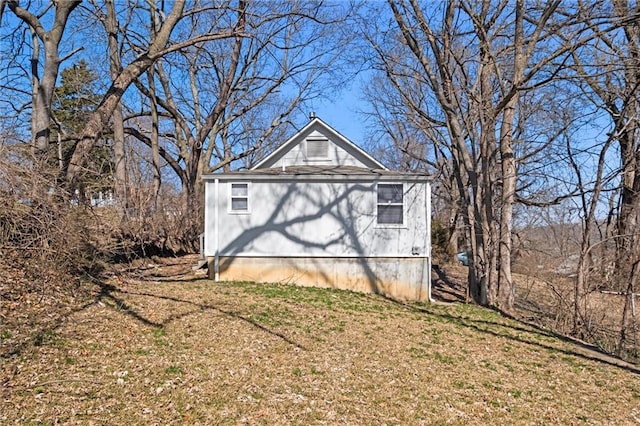 view of outbuilding