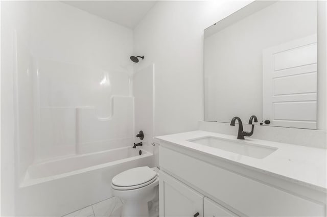 10612 N Jefferson St, Kansas City, MO 64155 - bathroom featuring shower / bathing tub combination, toilet, and vanity