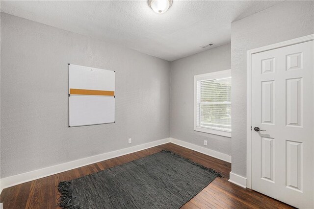 2824 Tracy Ave, Kansas City, MO 64109 - photo 22