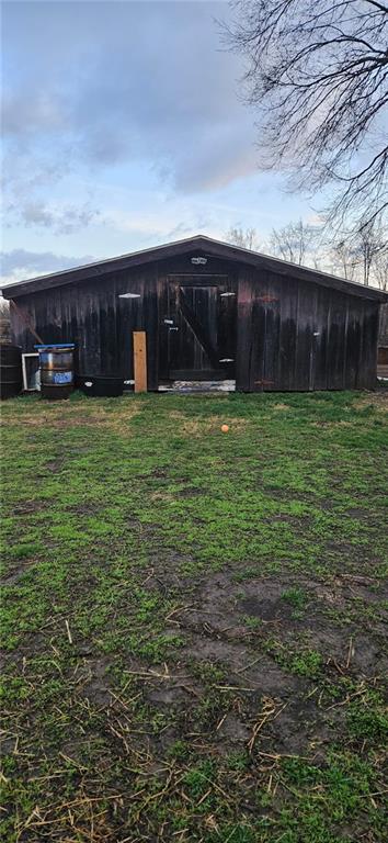 4900 E 219th St, Peculiar, MO 64078 - view of outbuilding