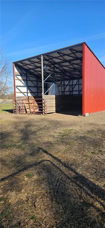 4900 E 219th St, Peculiar, MO 64078 - view of pole building