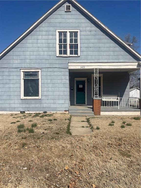 view of front of property with covered porch