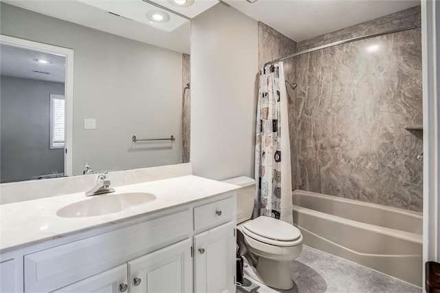 9701 Timber Meadows Dr, Lees Summit, MO 64086 - full bath with shower / tub combo, toilet, and vanity