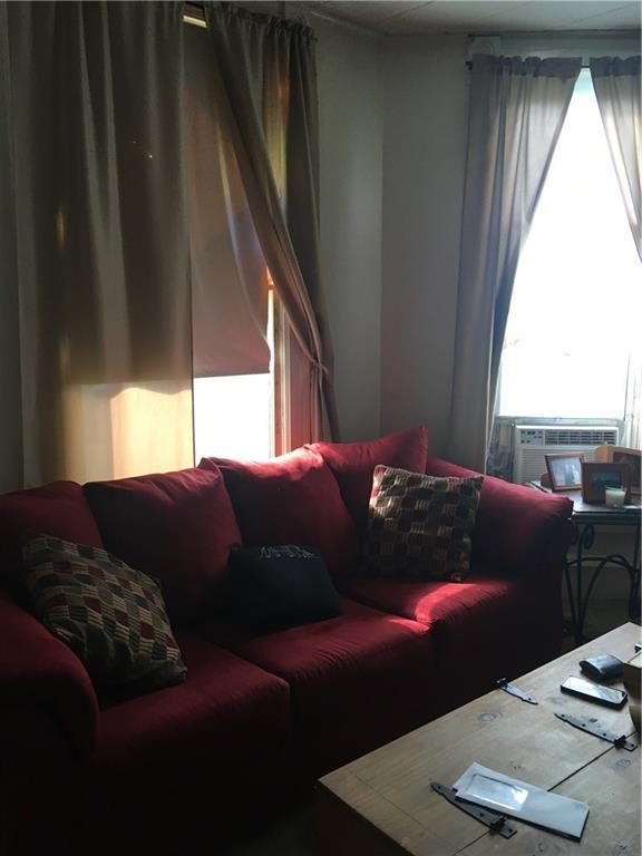 159 S Jewell St, Liberty, MO 64068 - living room featuring cooling unit