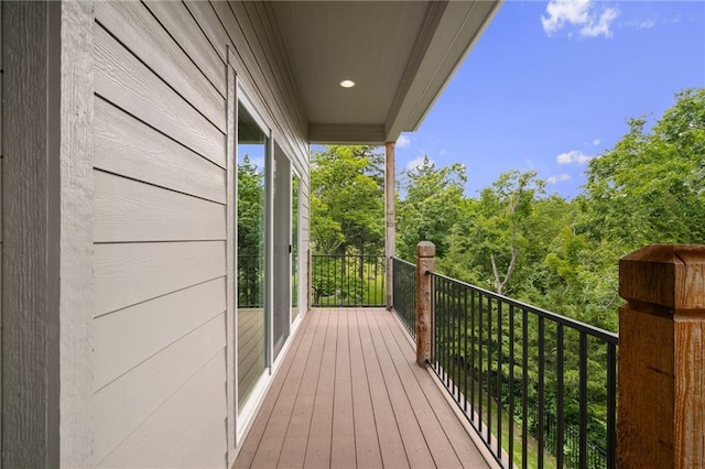 9238 Marion St, Lenexa, KS 66220 - view of balcony
