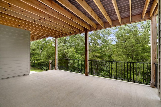 9238 Marion St, Lenexa, KS 66220 - view of patio