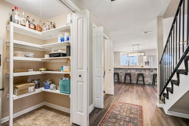 37595A Hedge Ln, Paola, KS 66071