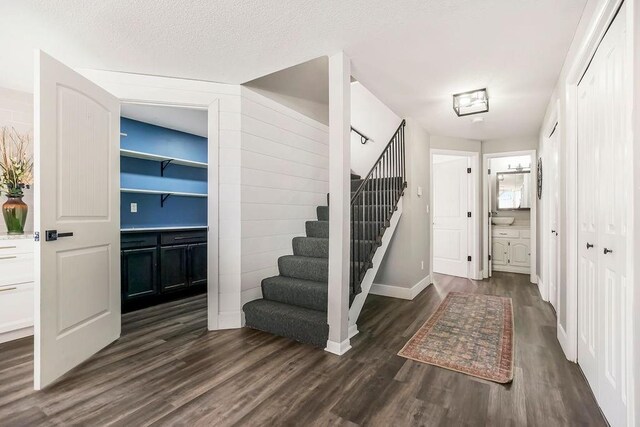 37595A Hedge Ln, Paola, KS 66071