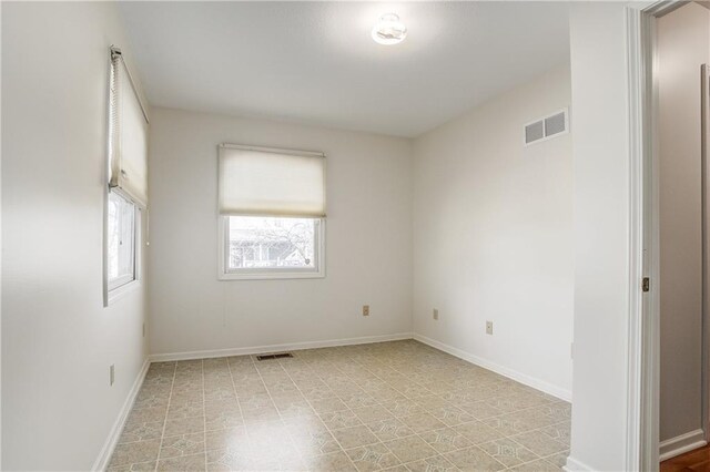 22804 E 28th Terrace Ct, Blue Springs, MO 64015 - empty room featuring baseboards