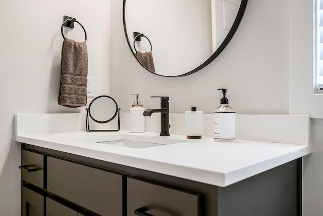 13021 W 174th Pl, Overland Park, KS 66221 - bathroom featuring vanity